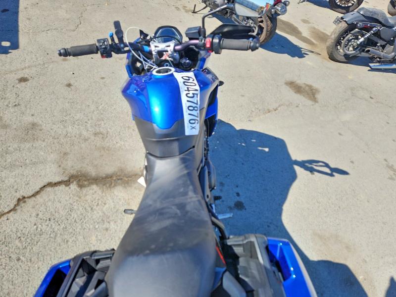 60457876 :رقم المزاد ، SMTL20UL8PTBC3341 vin ، 2023 Triumph Motorcycle Tiger مزاد بيع