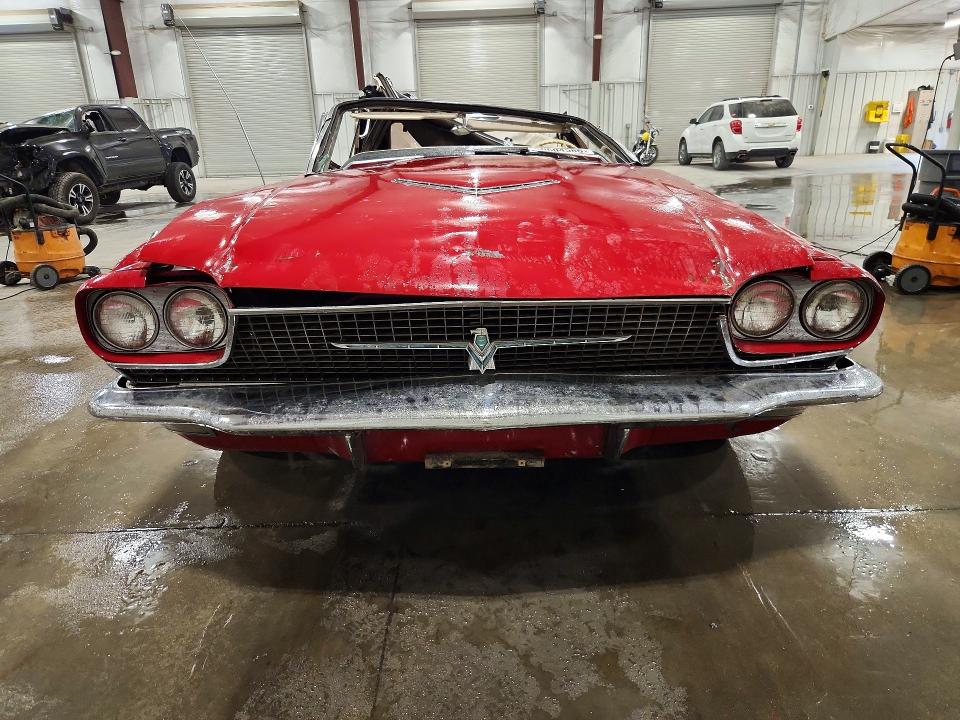 60604586 :رقم المزاد ، 6Y85Q109804 vin ، 1966 Ford T Bird مزاد بيع