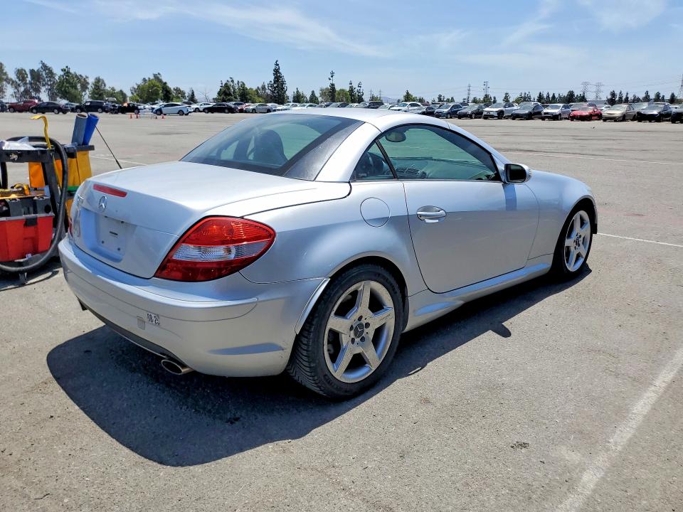 Продаж на аукціоні авто 2005 Mercedes-benz Slk, vin: WDBWK56F15F061177, номер лоту: 61567886