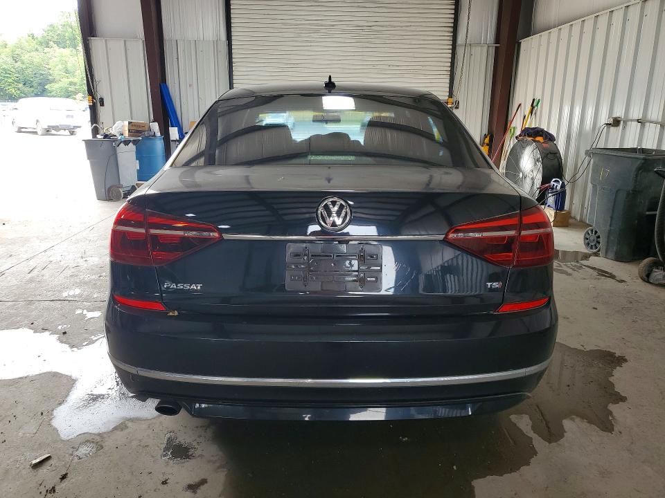 Продаж на аукціоні авто 2017 Volkswagen Passat, vin: 1VWDT7A30HC035509, номер лоту: 62441306