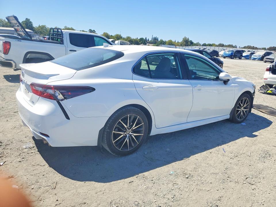 Aukcja sprzedaży 2022 Toyota Camry, vin: 4T1G11AK7NU048849, numer aukcji: 62988386