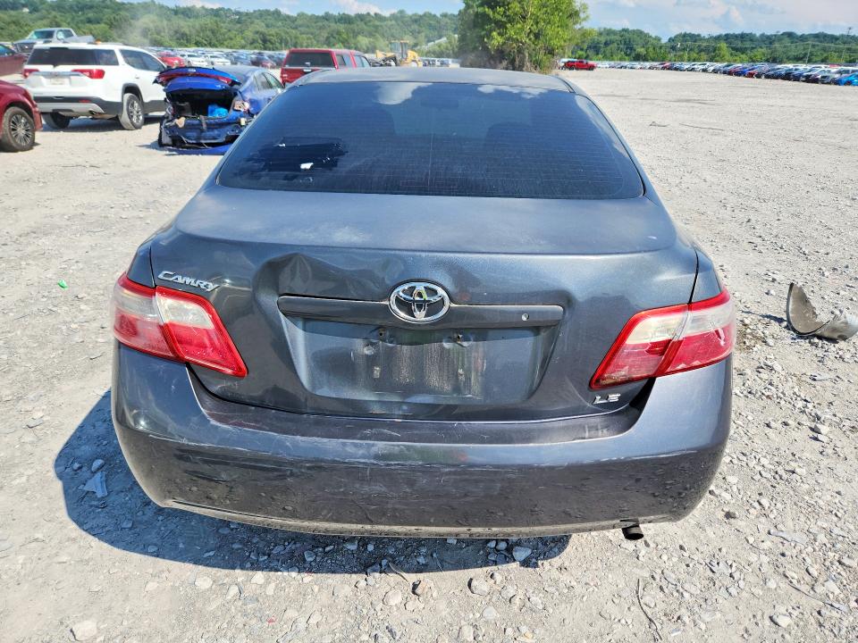 60899816 :رقم المزاد ، 4T1BE46K38U762815 vin ، 2008 Toyota Camry مزاد بيع