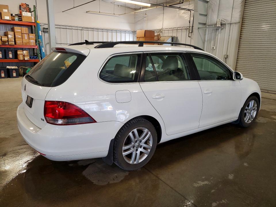 61696276 :رقم المزاد ، 3VWPL7AJ8BM603474 vin ، 2011 Volkswagen Jetta مزاد بيع