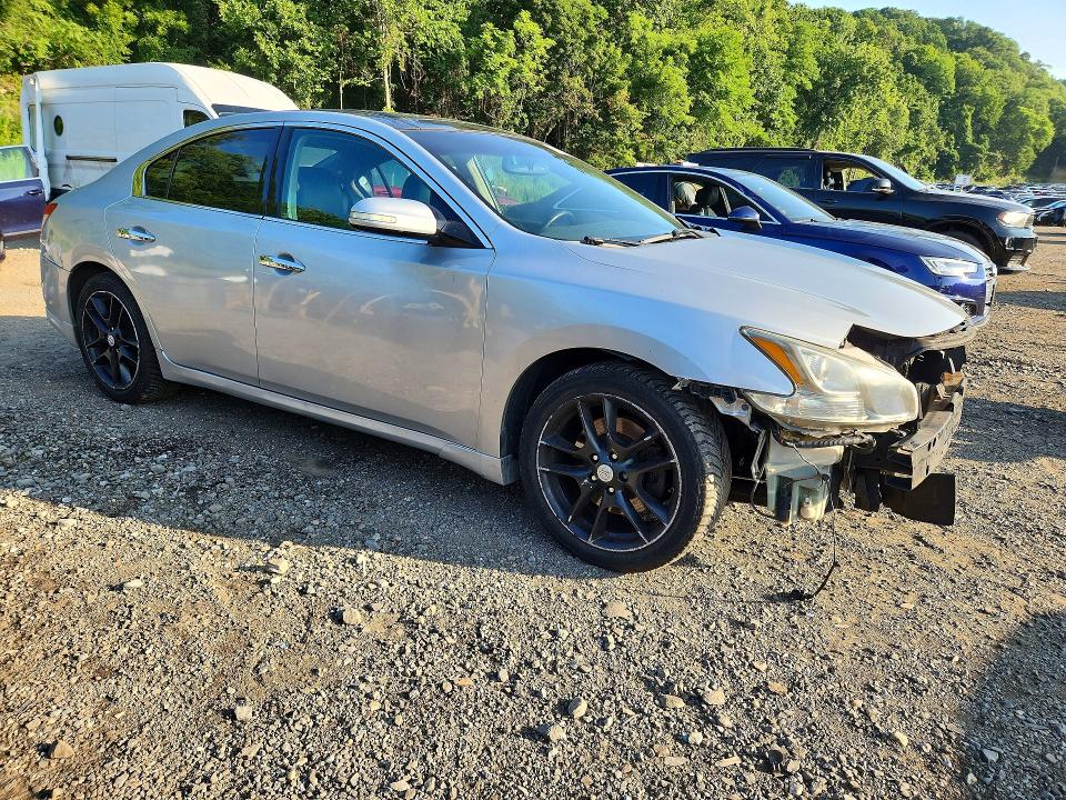 2011 Nissan Maxima მანქანა იყიდება აუქციონზე, vin: 1N4AA5AP0BC852057, აუქციონის ნომერი: 62137756