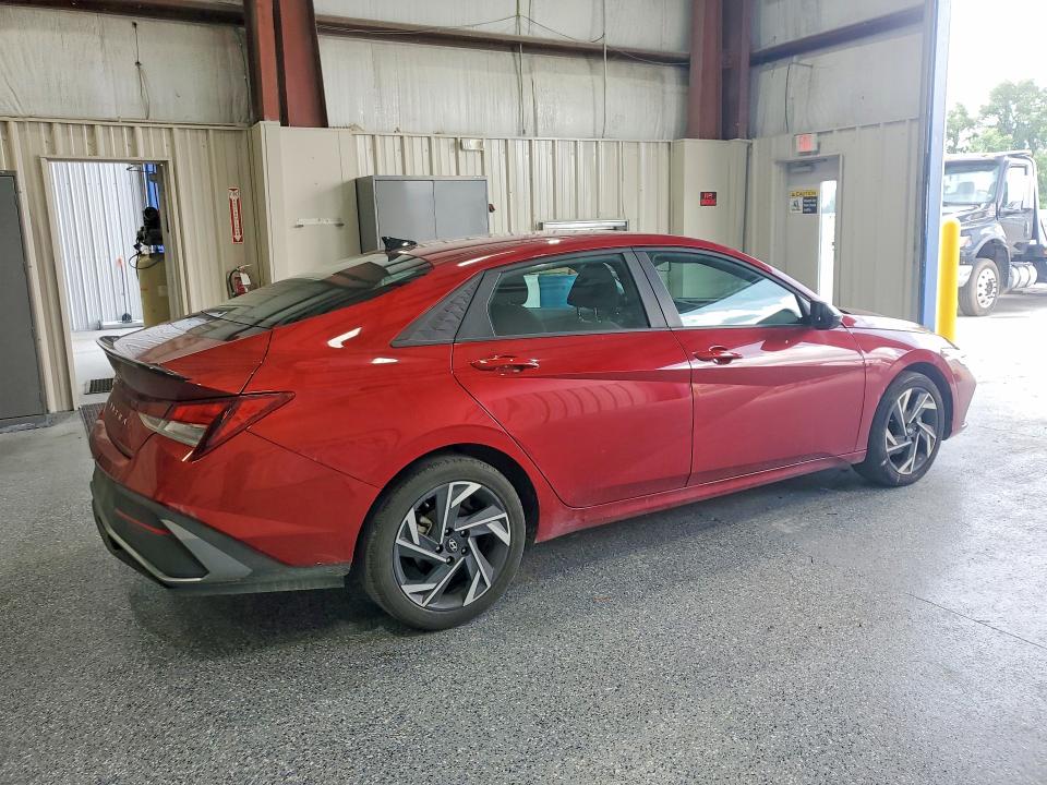 2025 Hyundai Elantra მანქანა იყიდება აუქციონზე, vin: KMHLM4DGXSU898758, აუქციონის ნომერი: 59822436
