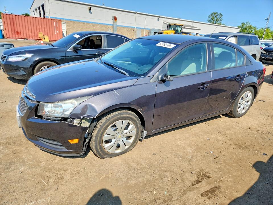 2014 Chevrolet Cruze მანქანა იყიდება აუქციონზე, vin: 1G1PA5SG6E7415611, აუქციონის ნომერი: 62292566