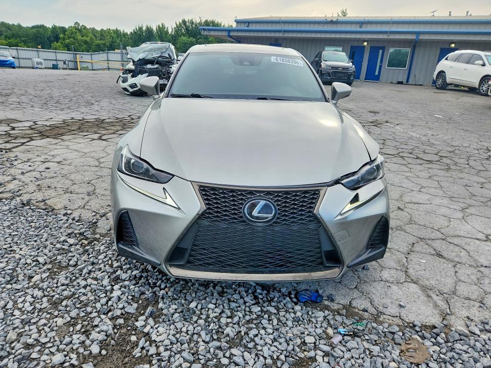 61858396 :رقم المزاد ، JTHBA1D28J5071165 vin ، 2018 Lexus Is مزاد بيع