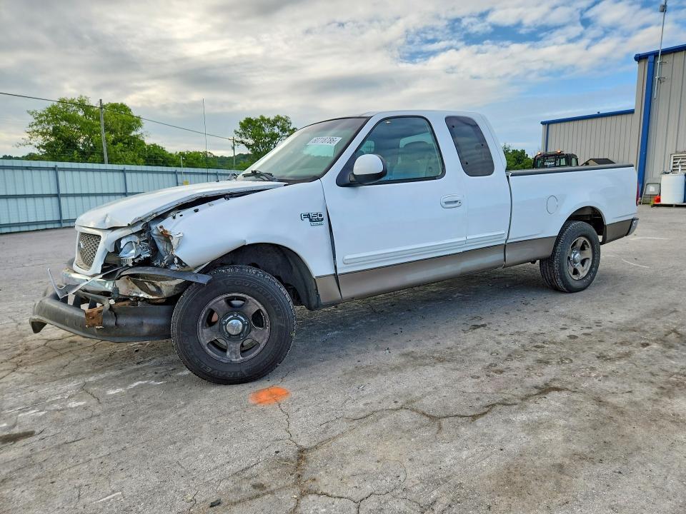 60718786 :رقم المزاد ، 1FTRX17WX2NB27282 vin ، 2002 Ford F150 مزاد بيع