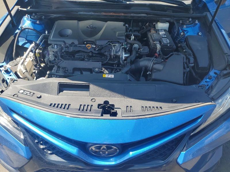 Продаж на аукціоні авто 2018 Toyota Camry, vin: 4T1B61HKXJU077743, номер лоту: 61918536