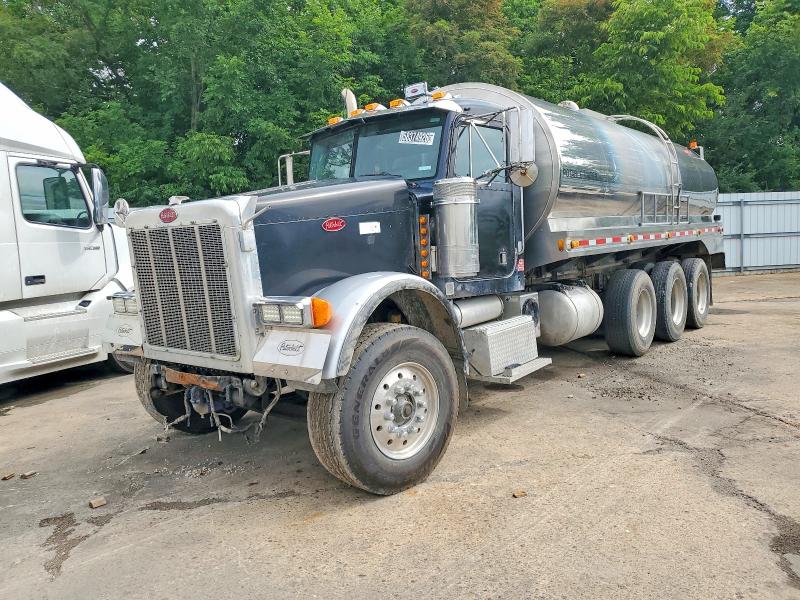 Aukcja sprzedaży 2001 Peterbilt 379, vin: 1NP5XBTXX1N567870, numer aukcji: 58374926
