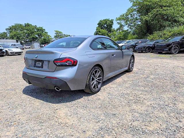 54855786 :رقم المزاد ، 3MW33CM06S8F80876 vin ، 2025 Bmw 230xi مزاد بيع