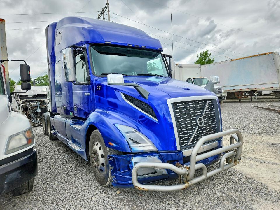 2020 Volvo Vn მანქანა იყიდება აუქციონზე, vin: 4V4NC9EJ8LN269331, აუქციონის ნომერი: 60574976