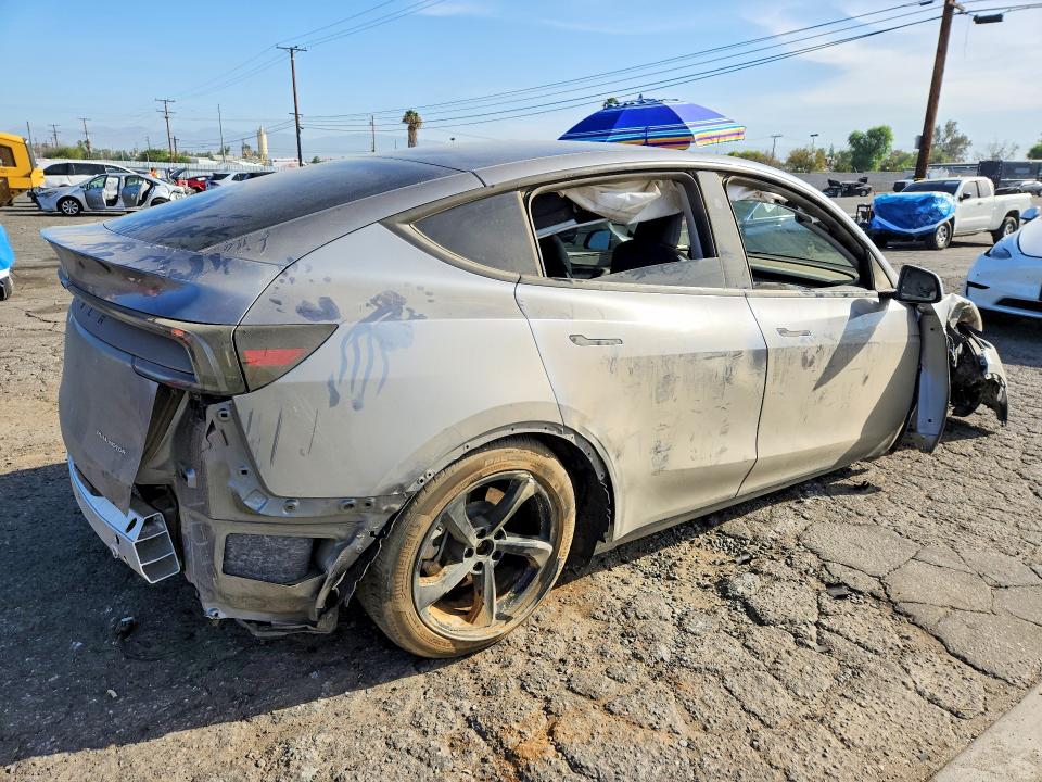 Продажа на аукционе авто 2026 Tesla Model Y, vin: 7SAYGDEE8TF368655, номер лота: 62998206