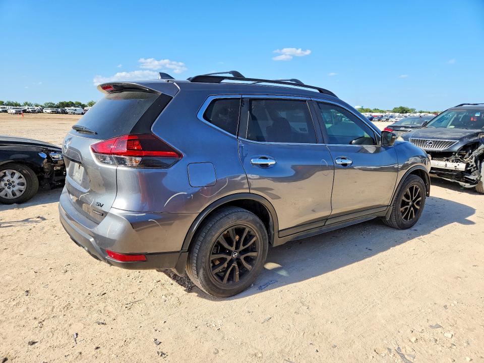 Продаж на аукціоні авто 2018 Nissan Rogue, vin: 5N1AT2MT4JC725916, номер лоту: 62574076