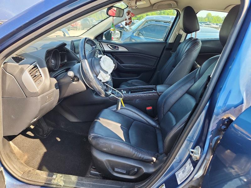 59146036 :رقم المزاد ، 3MZBN1V38JM242727 vin ، 2018 Mazda 3 مزاد بيع