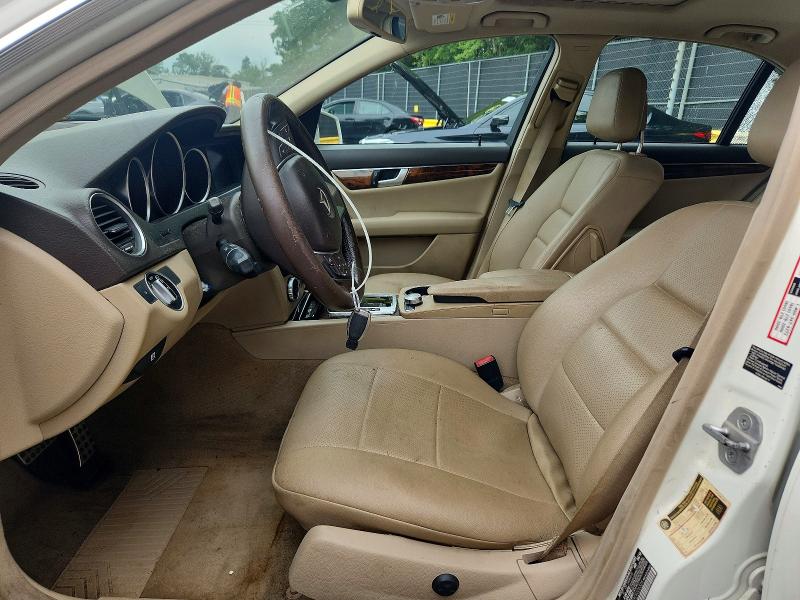 2012 Mercedes-benz C მანქანა იყიდება აუქციონზე, vin: WDDGF8BB3CR226324, აუქციონის ნომერი: 59976946