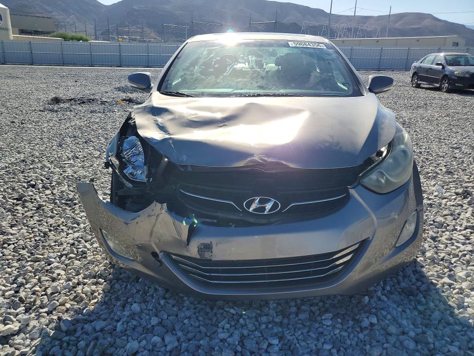 2013 Hyundai Elantra მანქანა იყიდება აუქციონზე, vin: 5NPDH4AE3DH295485, აუქციონის ნომერი: 59684356