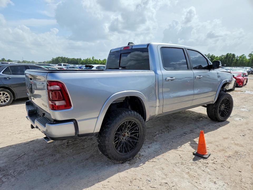 61560946 :رقم المزاد ، 1C6SRFJT7MN650504 vin ، 2021 Ram 1500 مزاد بيع