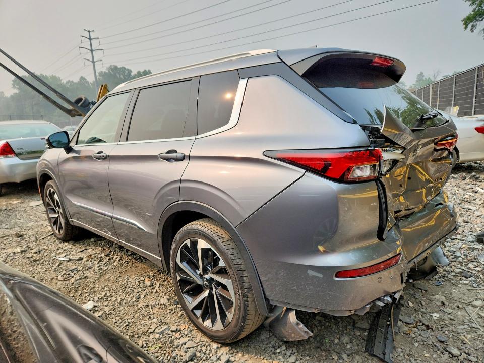 61607126 :رقم المزاد ، JA4J4VA84NZ072925 vin ، 2022 Mitsubishi Outlander مزاد بيع