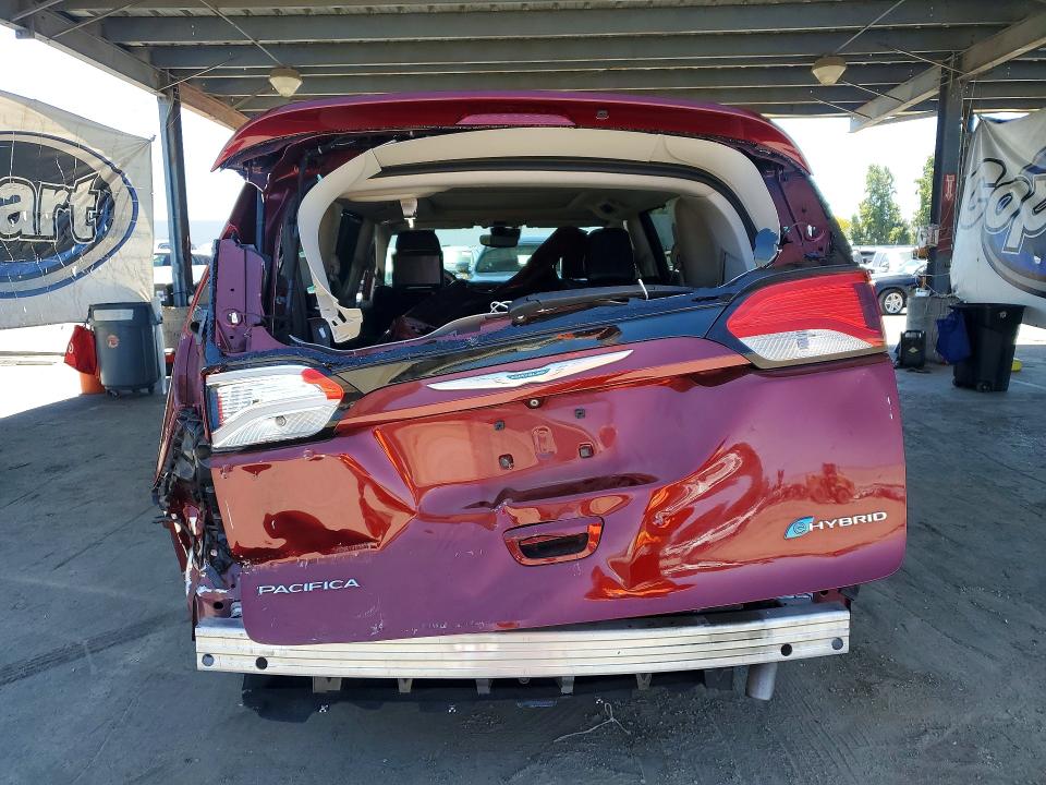Продажа на аукционе авто 2018 Chrysler Pacifica, vin: 2C4RC1N7XJR109602, номер лота: 60509686