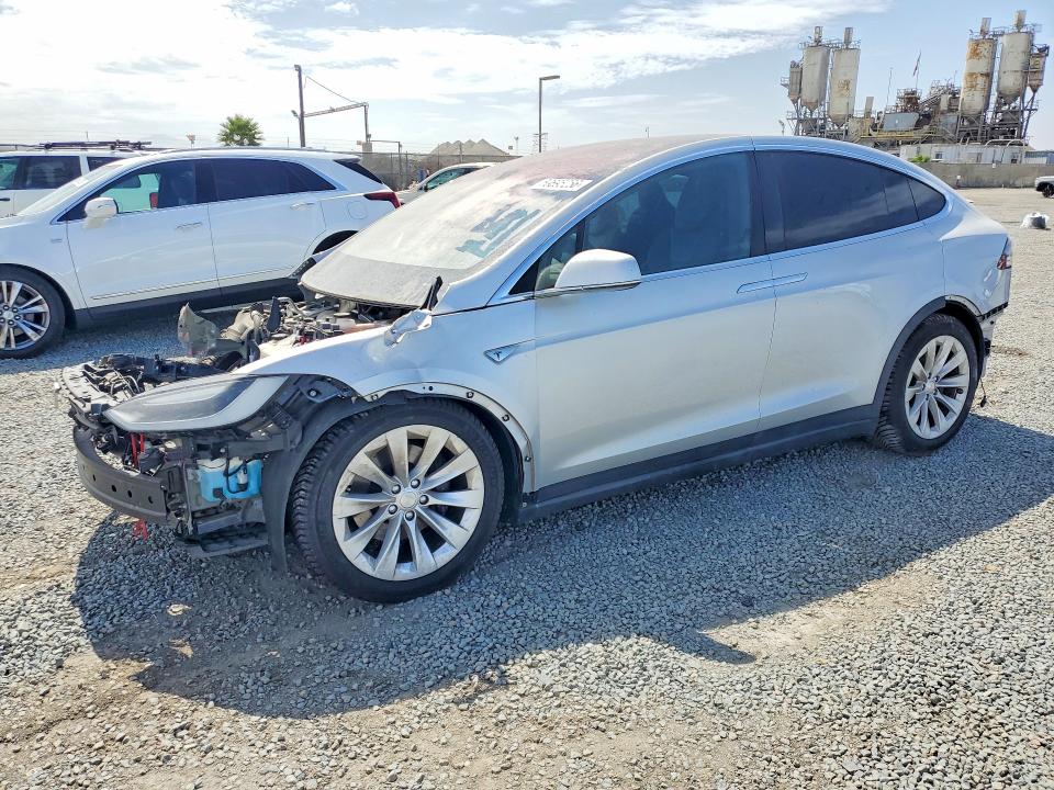 Продажа на аукционе авто 2016 Tesla Model X, vin: 5YJXCAE24GF019426, номер лота: 59695256