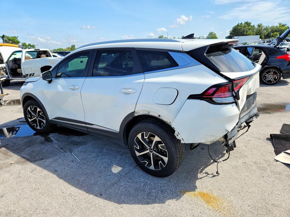 2023 Kia Sportage მანქანა იყიდება აუქციონზე, vin: KNDPVCAG2P7057346, აუქციონის ნომერი: 61885886