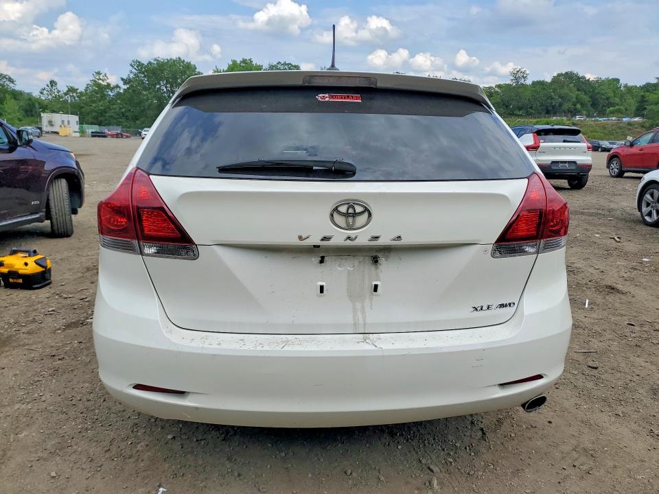 60558706 :رقم المزاد ، 4T3BA3BB4DU042453 vin ، 2013 Toyota Venza مزاد بيع