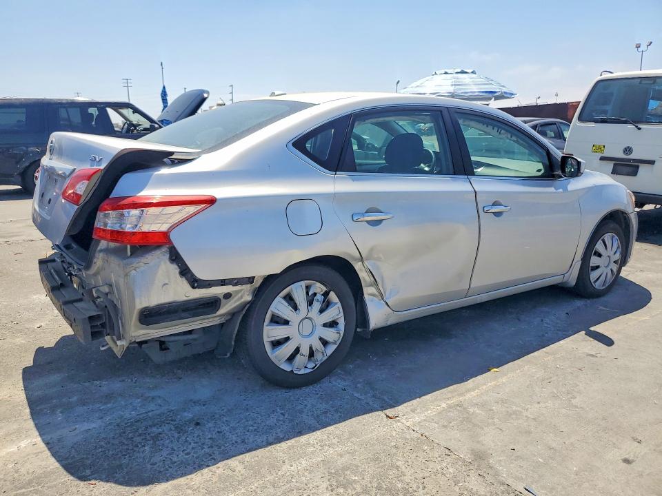 2015 Nissan Sentra მანქანა იყიდება აუქციონზე, vin: 3N1AB7AP0FY323680, აუქციონის ნომერი: 61280356