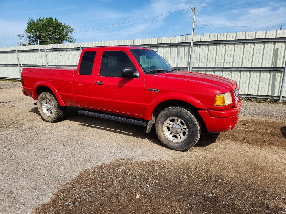60895836 :رقم المزاد ، 1FTYR44U72TA20759 vin ، 2002 Ford Ranger مزاد بيع
