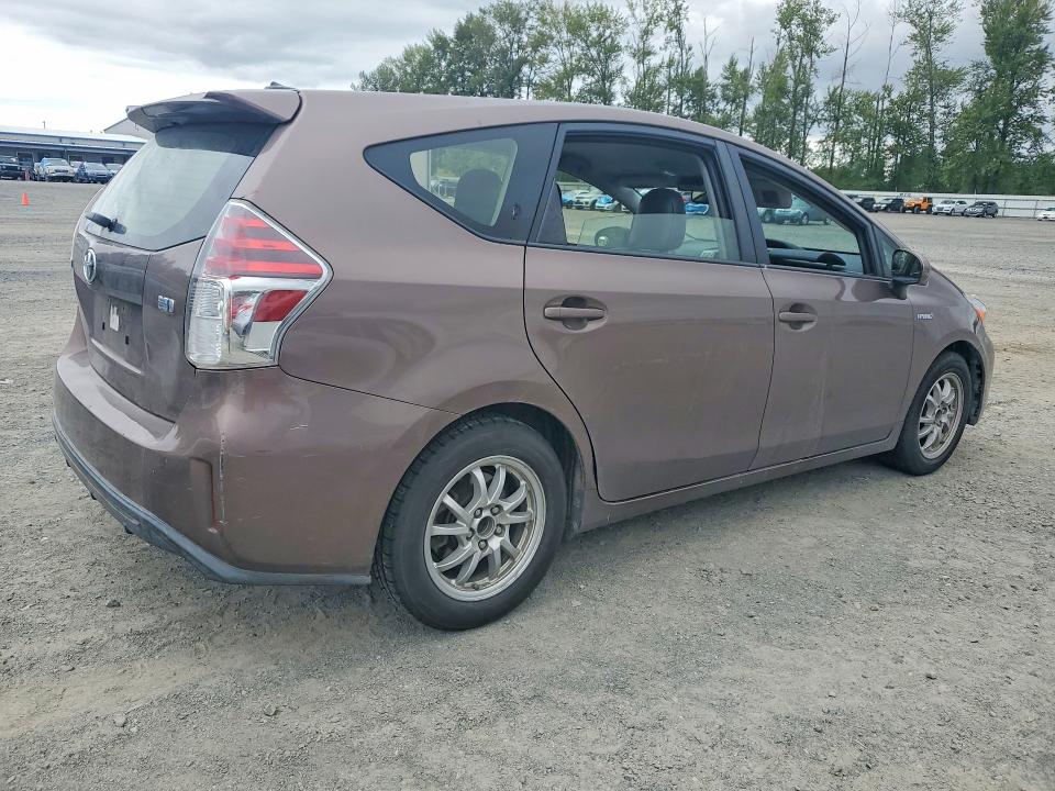 Продажа на аукционе авто 2017 Toyota Prius V, vin: JTDZN3EUXHJ057866, номер лота: 61402116
