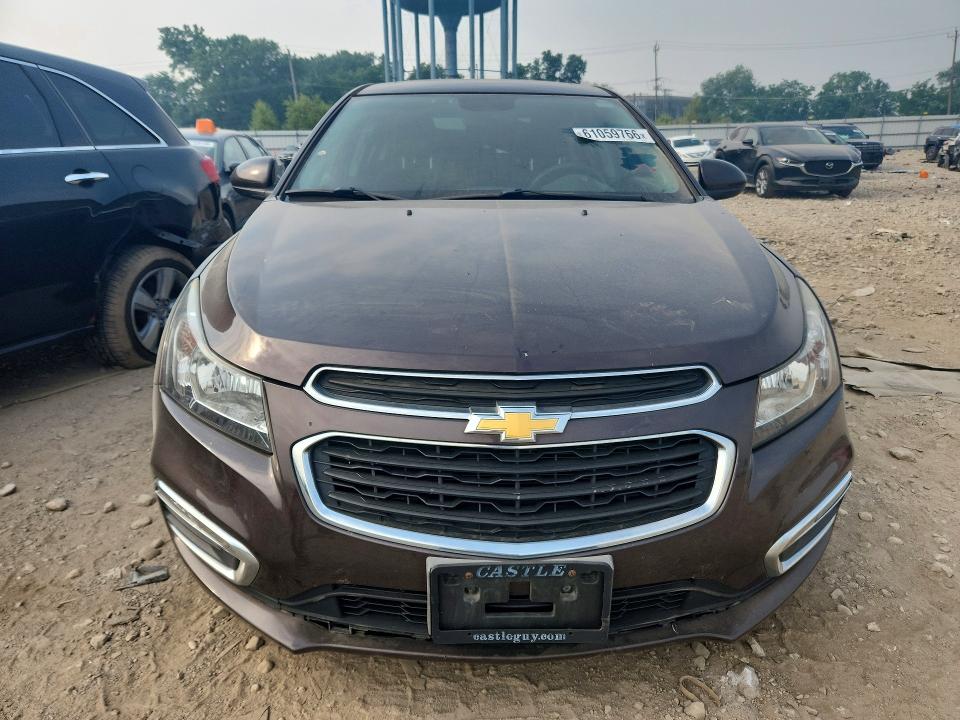 61059766 :رقم المزاد ، 1G1PC5SB4F7139459 vin ، 2015 Chevrolet Cruze مزاد بيع