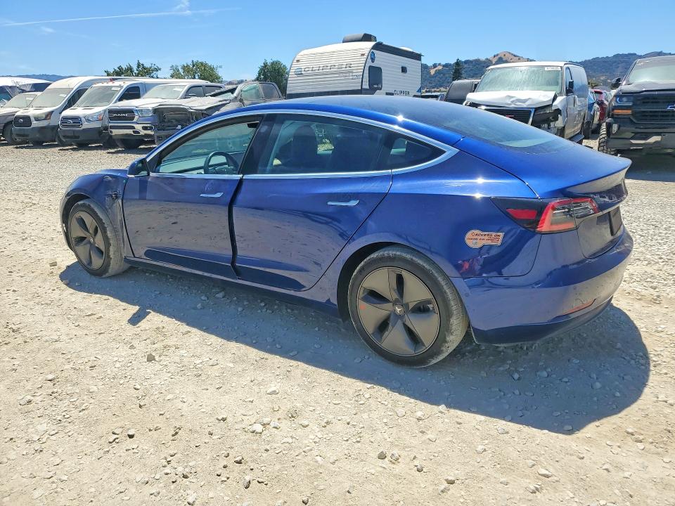 62351216 :رقم المزاد ، 5YJ3E1EB9LF617675 vin ، 2020 Tesla Model 3 مزاد بيع