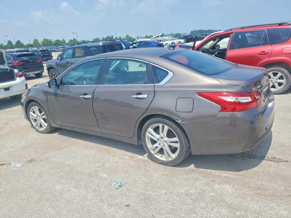 Auction sale of the 2017 Nissan Altima, vin: 1N4BL3AP1HC109435, lot number: 60818706