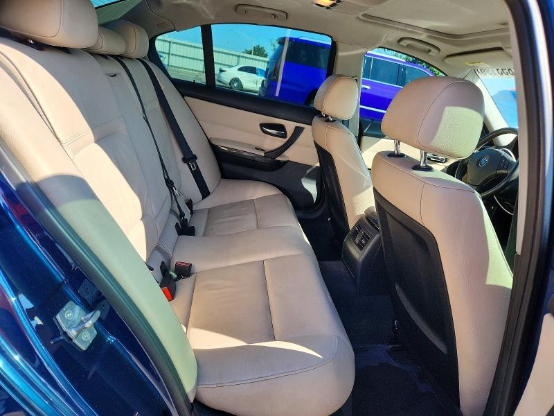 61853196 :رقم المزاد ، WBAPK5C52BA660502 vin ، 2011 Bmw 328 مزاد بيع