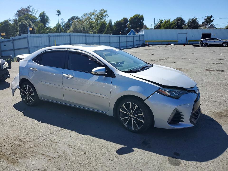 Продажа на аукционе авто 2018 Toyota Corolla, vin: 2T1BURHE4JC008028, номер лота: 60797386