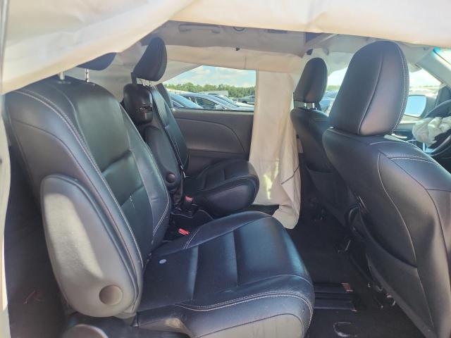2015 Toyota Sienna მანქანა იყიდება აუქციონზე, vin: 5TDXK3DC5FS538827, აუქციონის ნომერი: 62027596