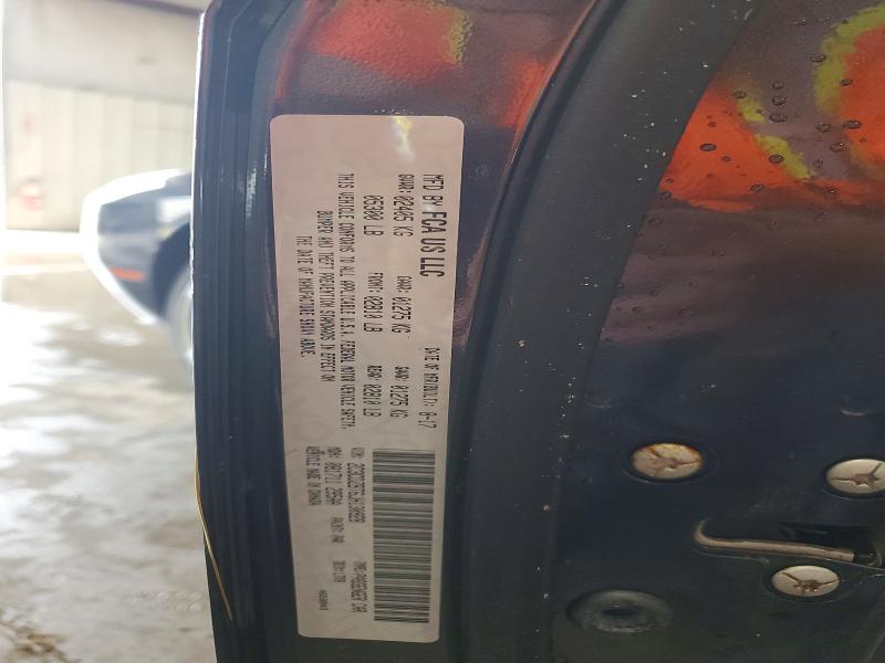 62674556 :رقم المزاد ، 2C3CDZBT6JH130928 vin ، 2018 Dodge Challenger مزاد بيع