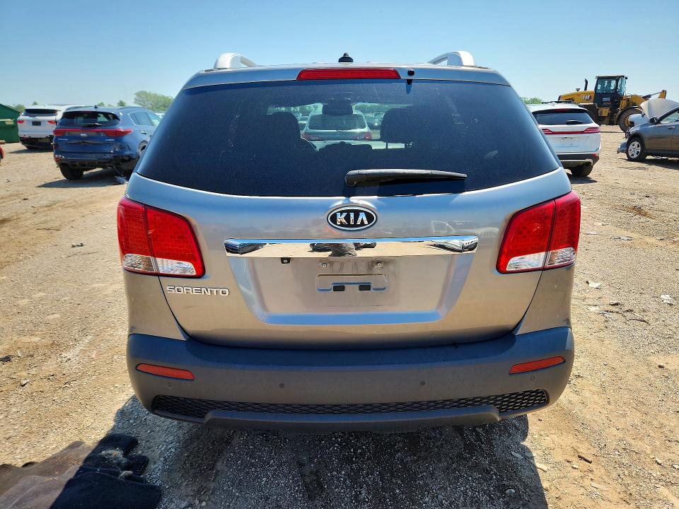 59624996 :رقم المزاد ، 5XYKT3A68CG196093 vin ، 2012 Kia Sorento مزاد بيع