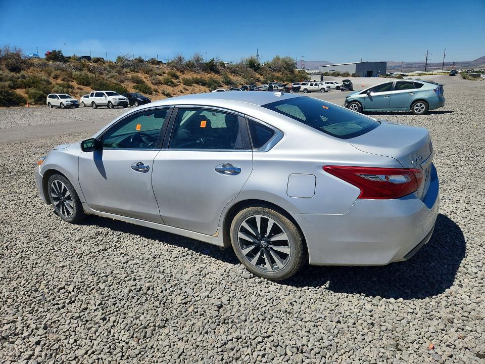2018 Nissan Altima მანქანა იყიდება აუქციონზე, vin: 1N4AL3AP6JC153674, აუქციონის ნომერი: 62666636