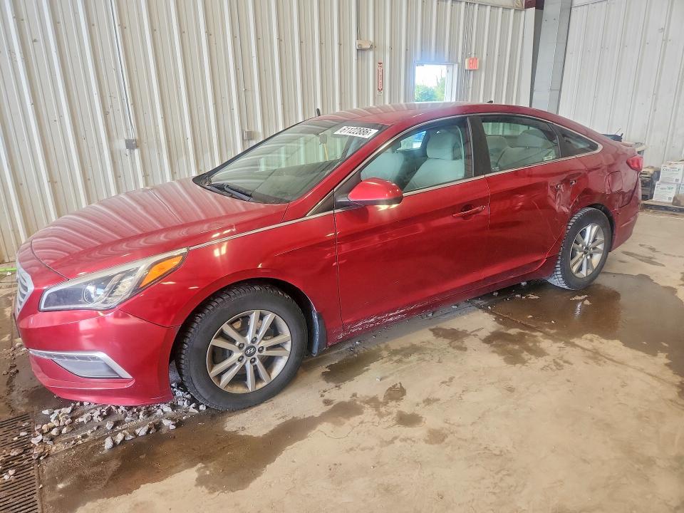 61122886 :رقم المزاد ، 5NPE24AF7FH068382 vin ، 2015 Hyundai Sonata مزاد بيع