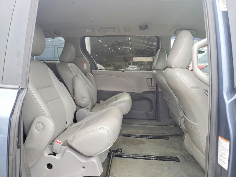 Aukcja sprzedaży 2015 Toyota Sienna, vin: 5TDJK3DC7FS101028, numer aukcji: 61548306