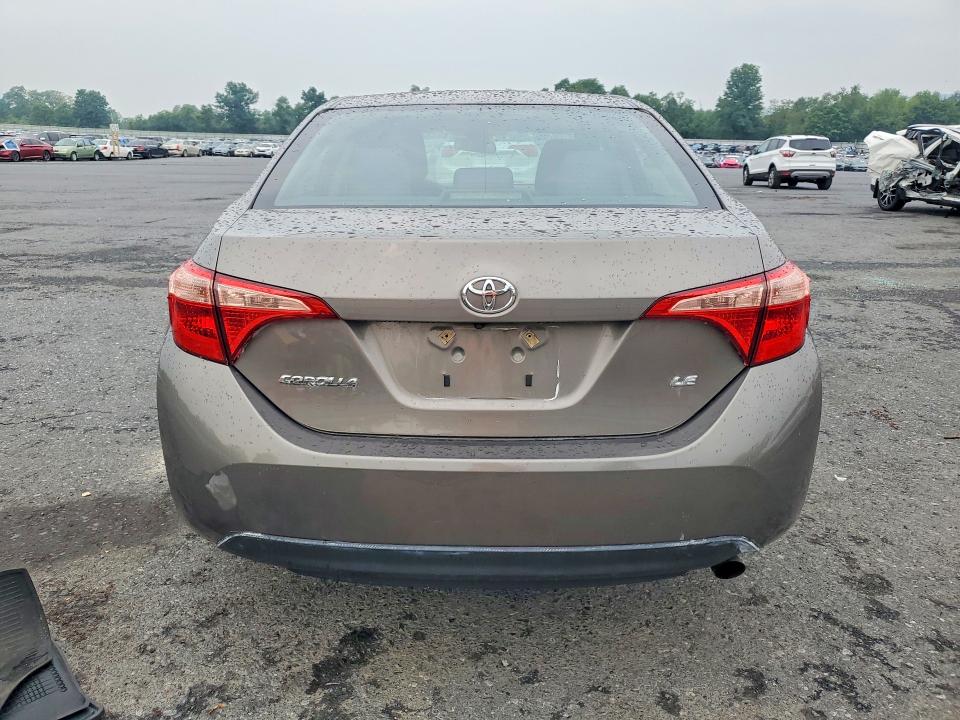 Продажа на аукционе авто 2018 Toyota Corolla, vin: 2T1BURHE4JC026156, номер лота: 62795256