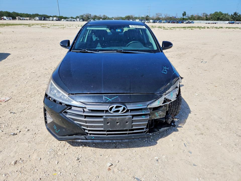 61607066 :رقم المزاد ، 5NPD84LF7LH575155 vin ، 2020 Hyundai Elantra مزاد بيع