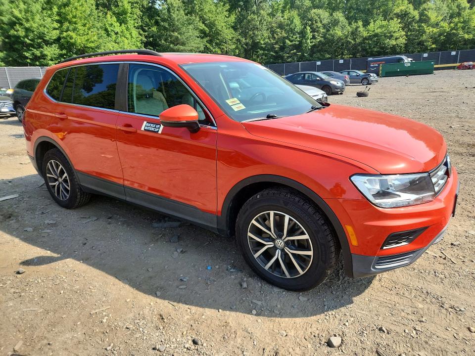 Продаж на аукціоні авто 2019 Volkswagen Tiguan, vin: 3VV2B7AX1KM033842, номер лоту: 61234656