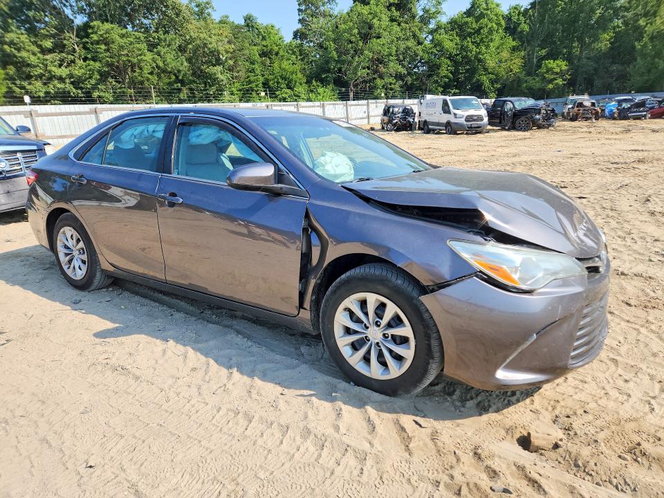 Aukcja sprzedaży 2016 Toyota Camry, vin: 4T4BF1FK6GR526577, numer aukcji: 61163296