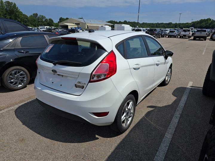 62681056 :رقم المزاد ، 3FADP4EJ0KM155286 vin ، 2019 Ford Fiesta مزاد بيع
