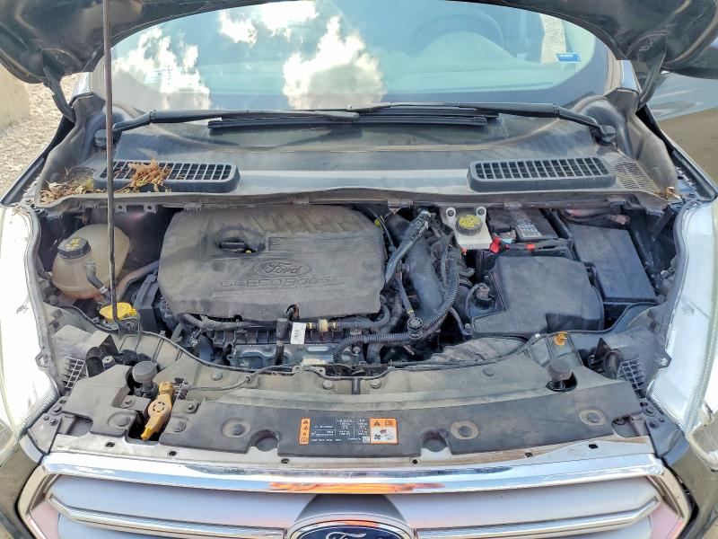 2017 Ford Escape მანქანა იყიდება აუქციონზე, vin: 1FMCU0GD7HUC34355, აუქციონის ნომერი: 60460026