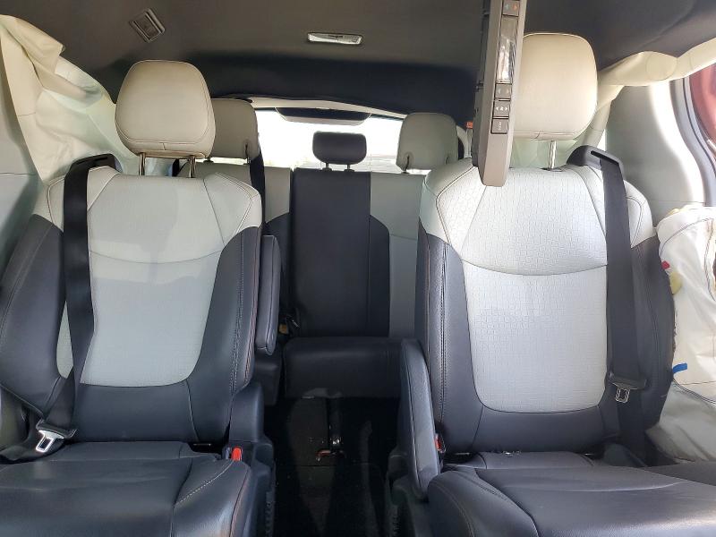 2022 Toyota Sienna მანქანა იყიდება აუქციონზე, vin: 5TDXRKEC9NS085170, აუქციონის ნომერი: 61542336