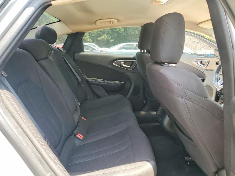 Продажа на аукционе авто 2015 Chrysler 200, vin: 1C3CCCAB1FN502277, номер лота: 61152306