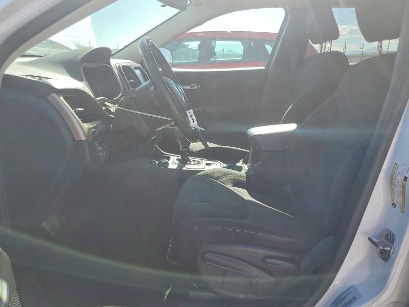 Продажа на аукционе авто 2015 Jeep Cherokee, vin: 1C4PJMCS3FW750126, номер лота: 60404066